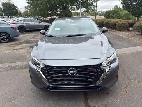 New 2025 Nissan Sentra SR image 2