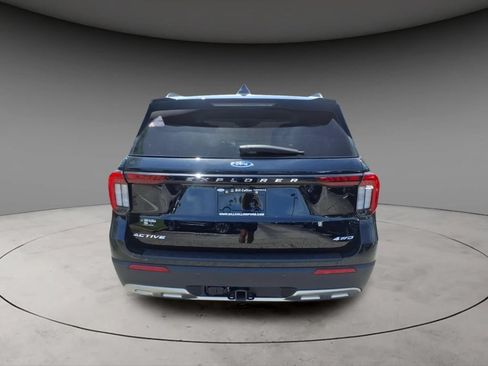 New 2026 Ford Explorer Active w/ Active Comfort Package AWD/4WD image 7