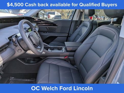 New 2026 Lincoln Nautilus Premier image 24