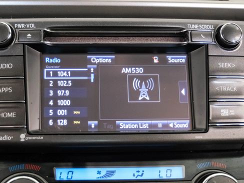 Used 2015 Toyota RAV4 Limited FWD image 27