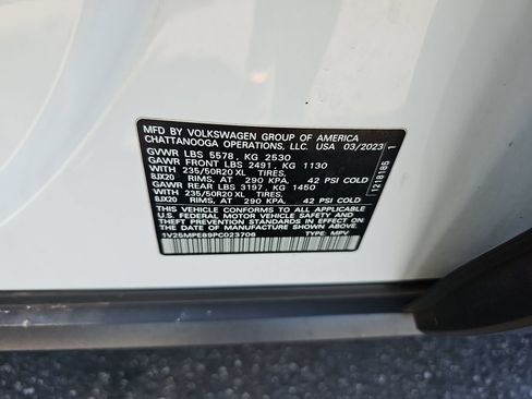 Used 2023 Volkswagen ID.4 S RWD image 9