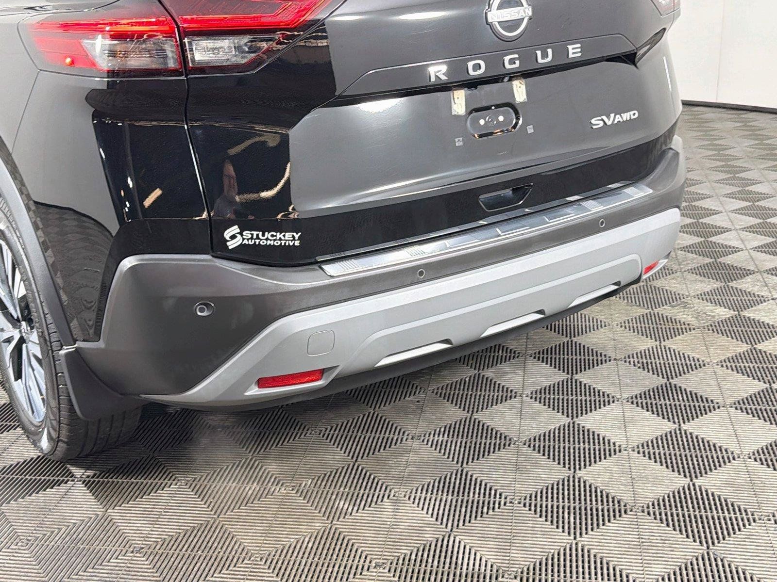 Used 2023 Nissan Rogue SV w/ SV Premium B Package AWD/4WD image 38