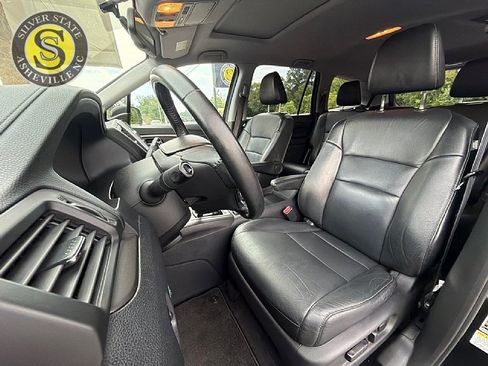 Used 2016 Honda Pilot EX-L image 12