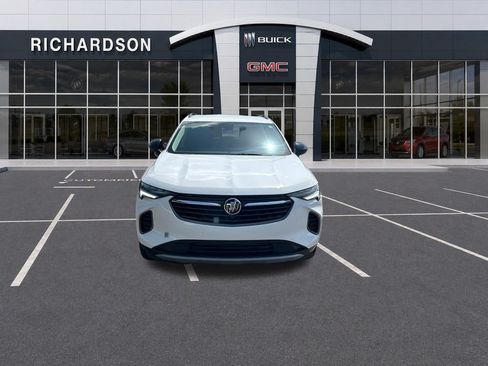 Used 2022 Buick Envision Essence w/ Technology Package I FWD image 9