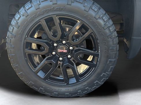 Used 2020 GMC Sierra 1500 Elevation w/ Elevation Value Package image 19