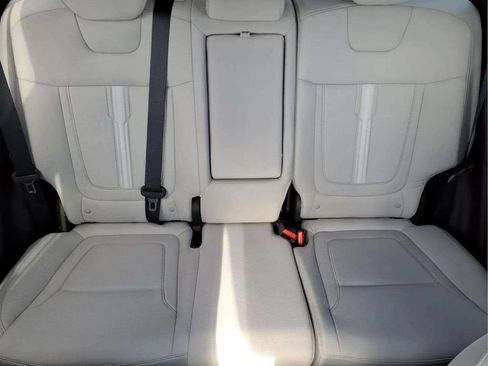 Used 2025 Hyundai Tucson SEL FWD image 16