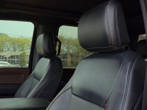 Used 2023 Ford F150 Lariat w/ Max Trailer Tow Package image 33