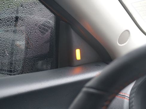 Used 2024 Nissan Sentra SR w/ SR Premium Package image 17