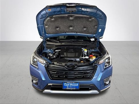 Used 2023 Subaru Forester Touring AWD/4WD image 23