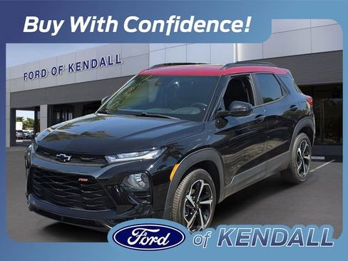 Used 2021 Chevrolet TrailBlazer RS w/ Convenience Package image 1