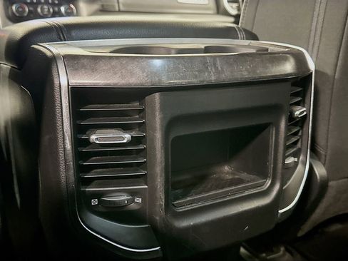 Used 2019 RAM 1500 Big Horn image 30