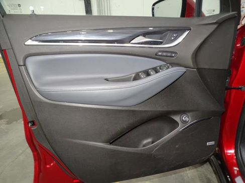 Used 2024 Buick Enclave Premium AWD/4WD image 20
