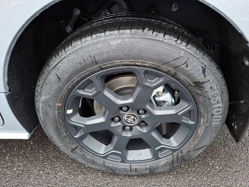 New 2026 Toyota Sienna XLE Woodland Edition image 5