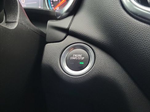 Used 2023 Chevrolet Equinox LT AWD/4WD image 27