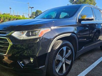 Used 2018 Chevrolet Traverse LT