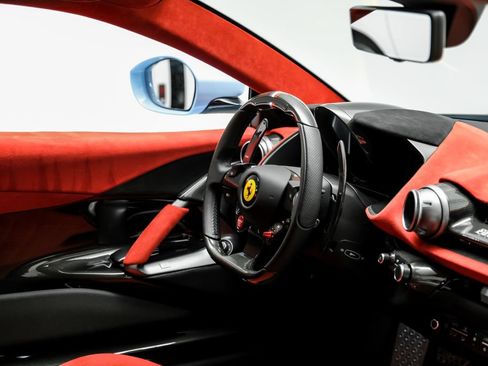 Used 2023 Ferrari 812 Competizione RWD image 13