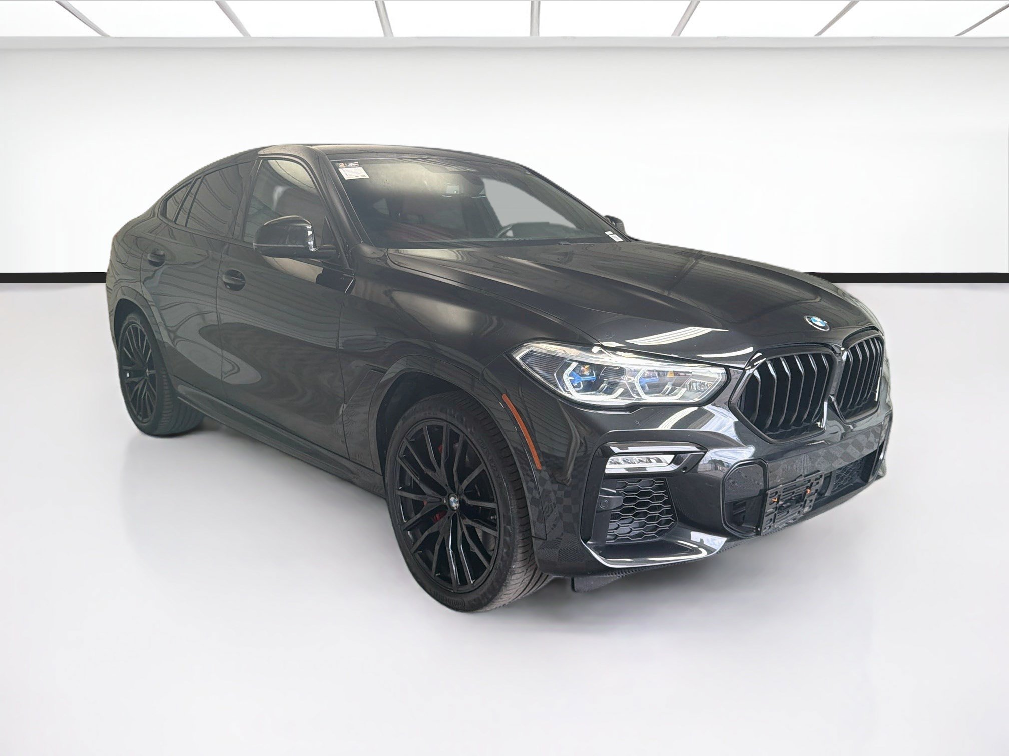 Used 2021 BMW X6 M50i w/ Executive Package AWD/4WD image 3