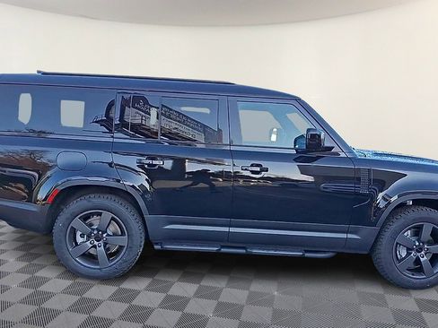 New 2026 Land Rover Defender 130 S image 9