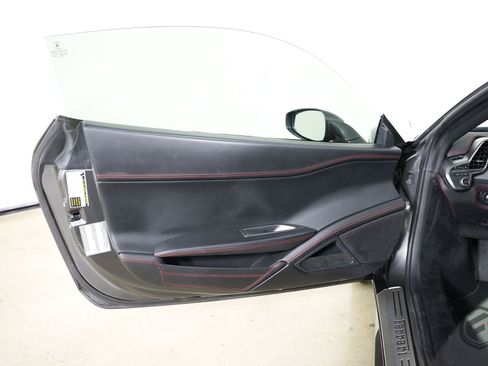Used 2010 Ferrari 458 Italia Coupe RWD image 14