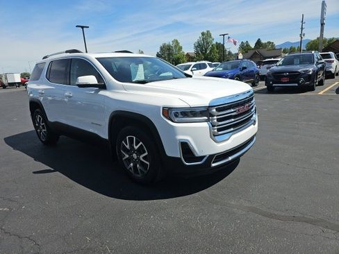 Used 2023 GMC Acadia SLE image 74