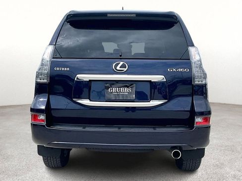 Used 2022 Lexus GX 460 460 w/ Accessory Package image 7