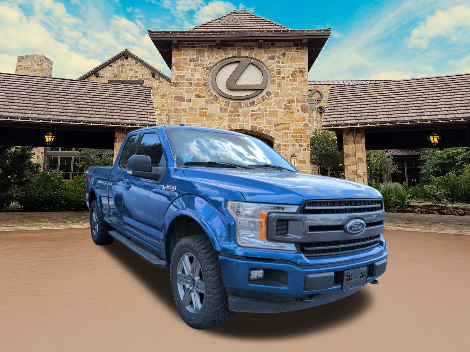 Used 2018 Ford F150 XLT w/ Equipment Group 302A Luxury AWD/4WD image 2