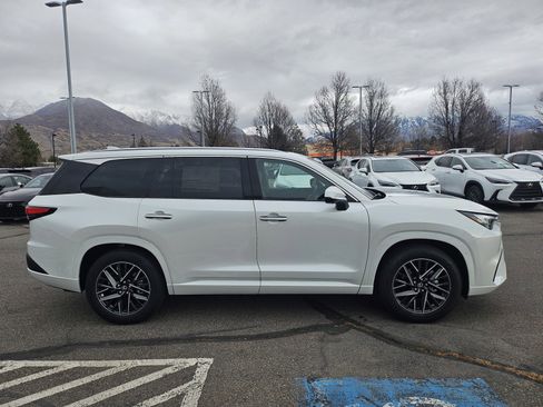 New 2026 Lexus TX 350 AWD image 4