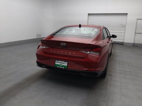 Used 2023 Hyundai Elantra SEL FWD image 7