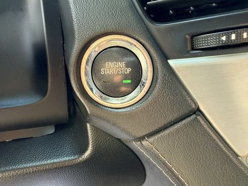 Used 2017 GMC Yukon Denali w/ Open Road Package AWD/4WD image 30