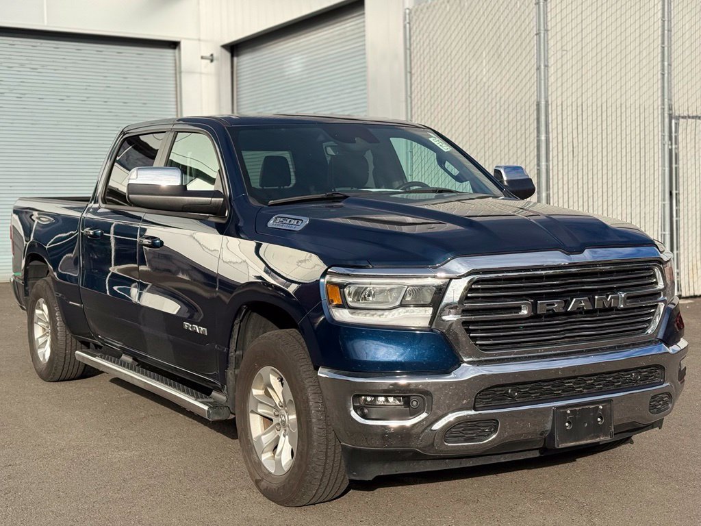 Used 2023 RAM 1500 Laramie AWD/4WD image 7