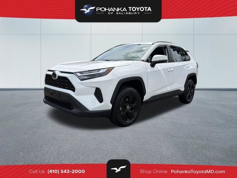 Used 2024 Toyota RAV4 XLE AWD/4WD image 1