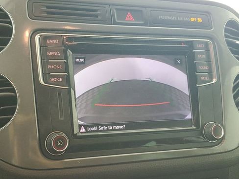 Used 2017 Volkswagen Tiguan Wolfsburg Edition image 18