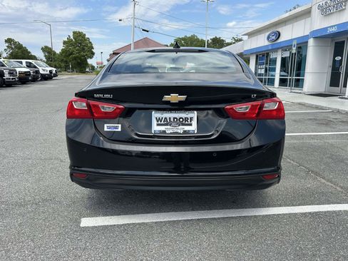 Used 2025 Chevrolet Malibu LT FWD image 5