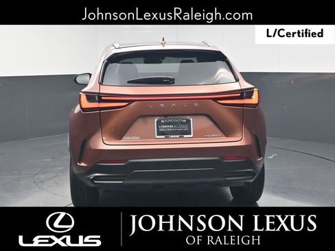 Certified 2025 Lexus NX 250 FWD w/ Premium Package image 8