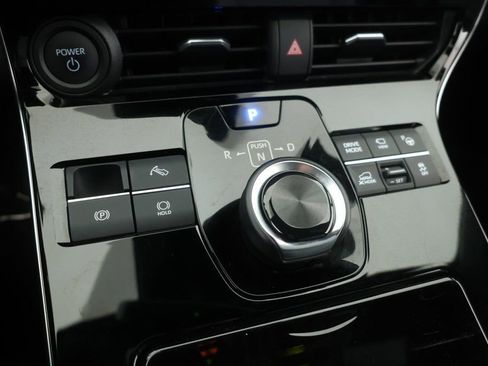 Used 2023 Subaru Solterra Limited AWD image 15