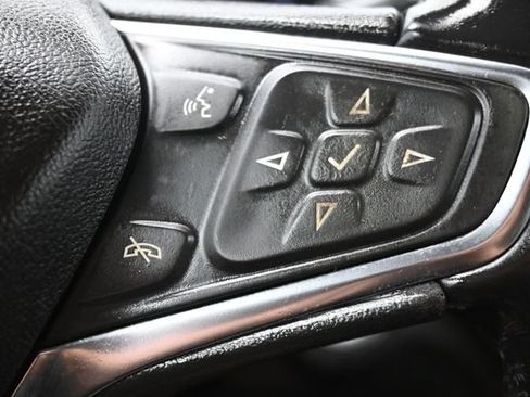 Used 2021 Chevrolet Equinox LT AWD/4WD image 21