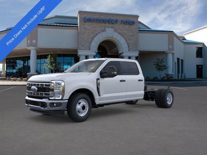 New 2025 Ford F350 XL w/ XL Chrome Package