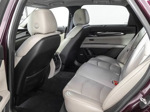 Used 2018 Cadillac CT6 Luxury AWD/4WD image 37