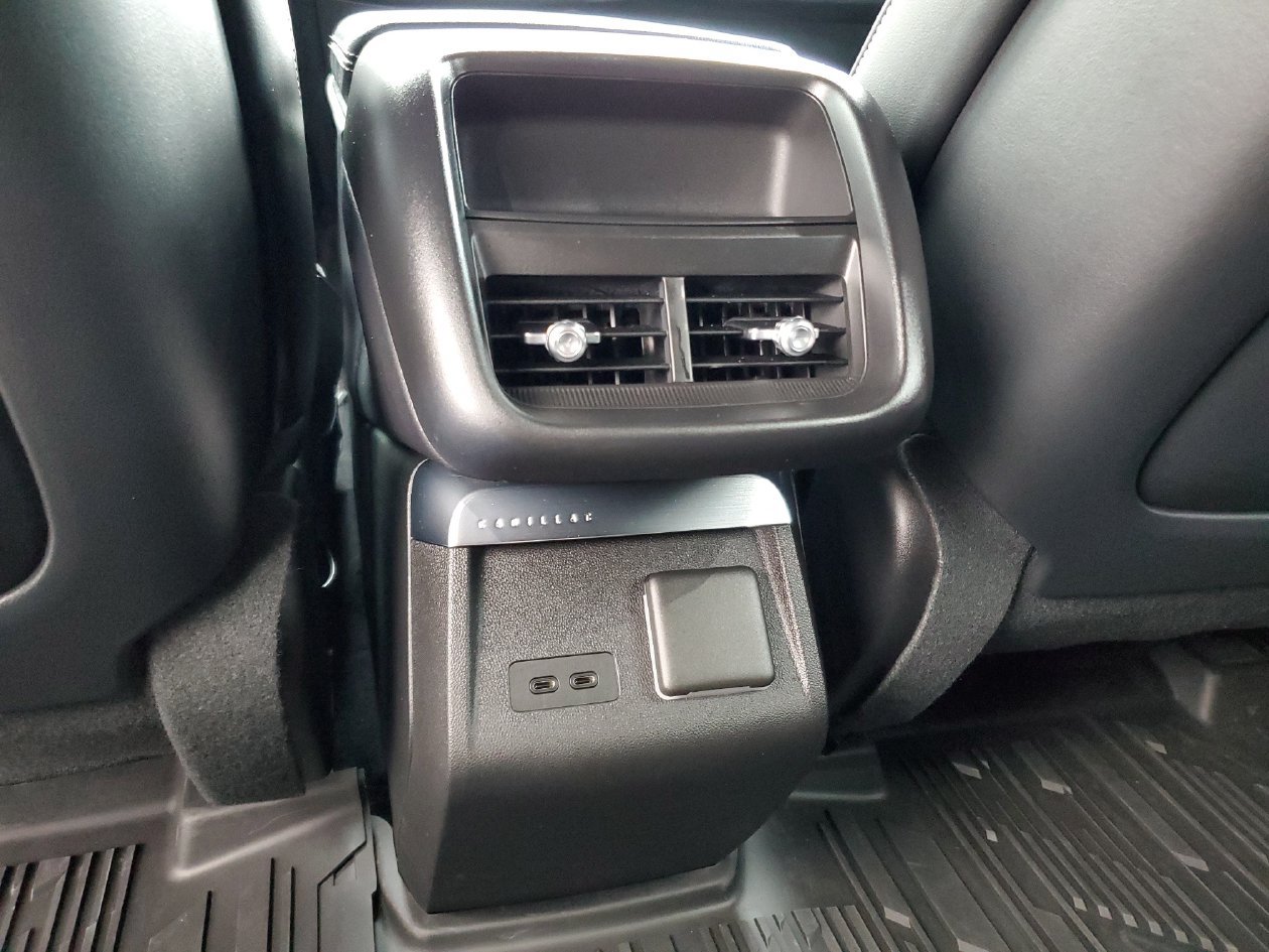 Used 2024 Cadillac Lyriq Sport w/ LPO, Floor Liner Package AWD/4WD image 16