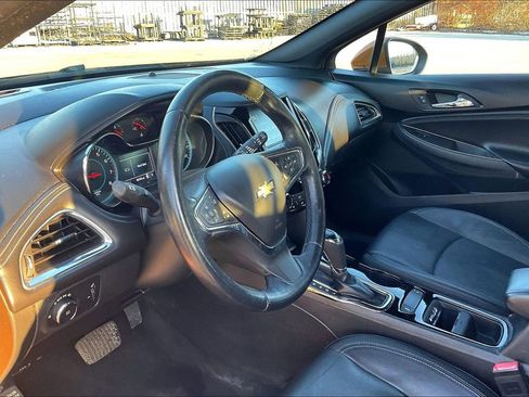 Used 2017 Chevrolet Cruze Premier w/ RS Package image 14