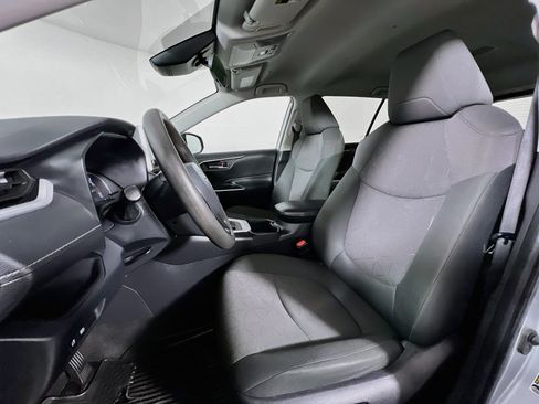 Certified 2024 Toyota RAV4 XLE FWD image 11