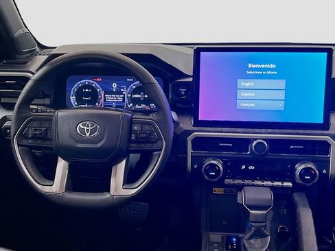 Used 2025 Toyota Tacoma Limited AWD/4WD image 20