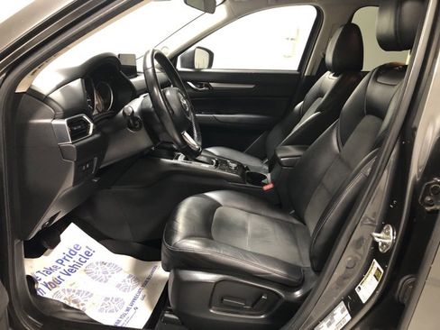 Used 2020 MAZDA CX-5 Touring image 17