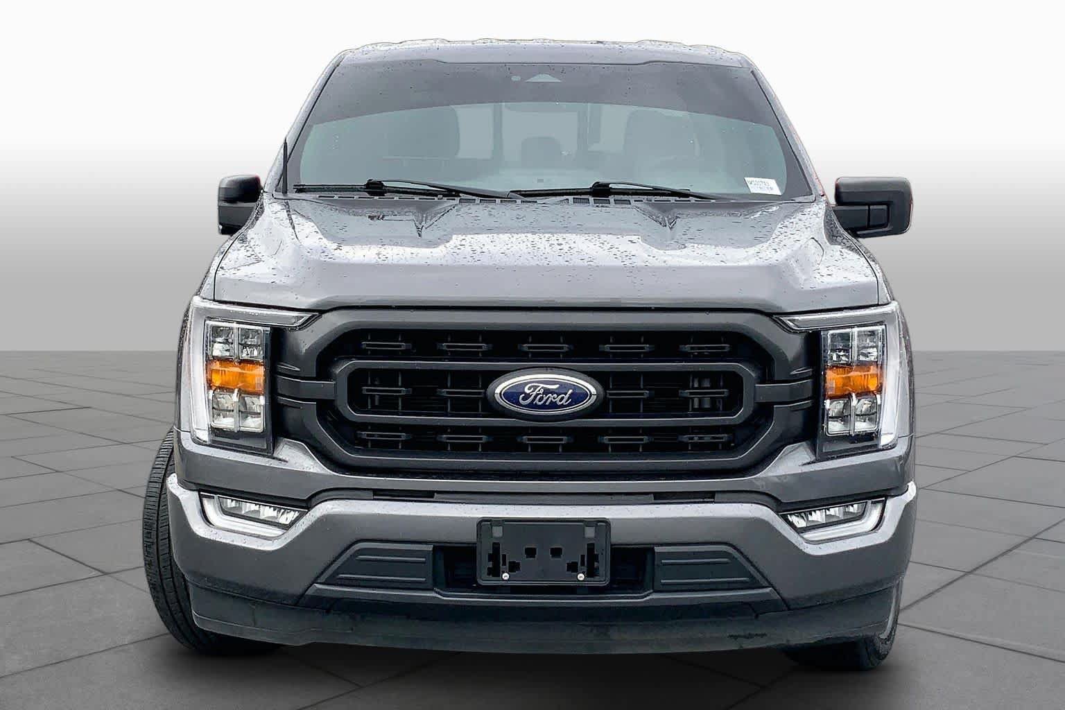 Used 2022 Ford F150 XLT w/ Equipment Group 302A High RWD image 4