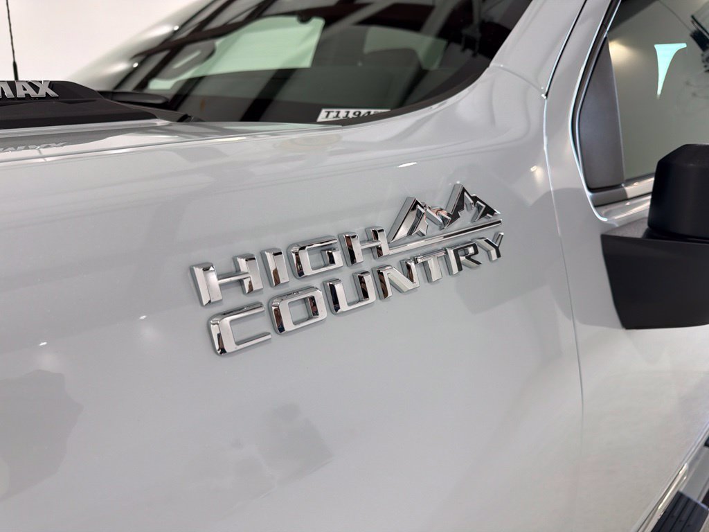New 2026 Chevrolet Silverado 2500 High Country w/ Technology Package AWD/4WD image 31