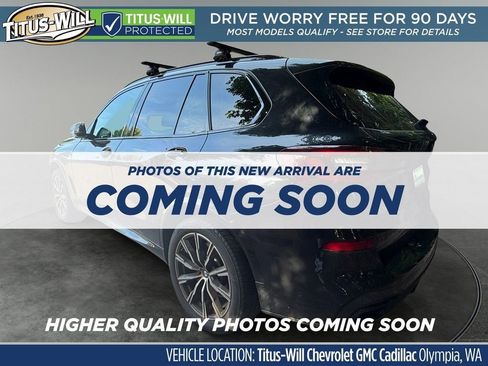 Used 2022 BMW X5 M50i w/ Executive Package AWD/4WD image 3