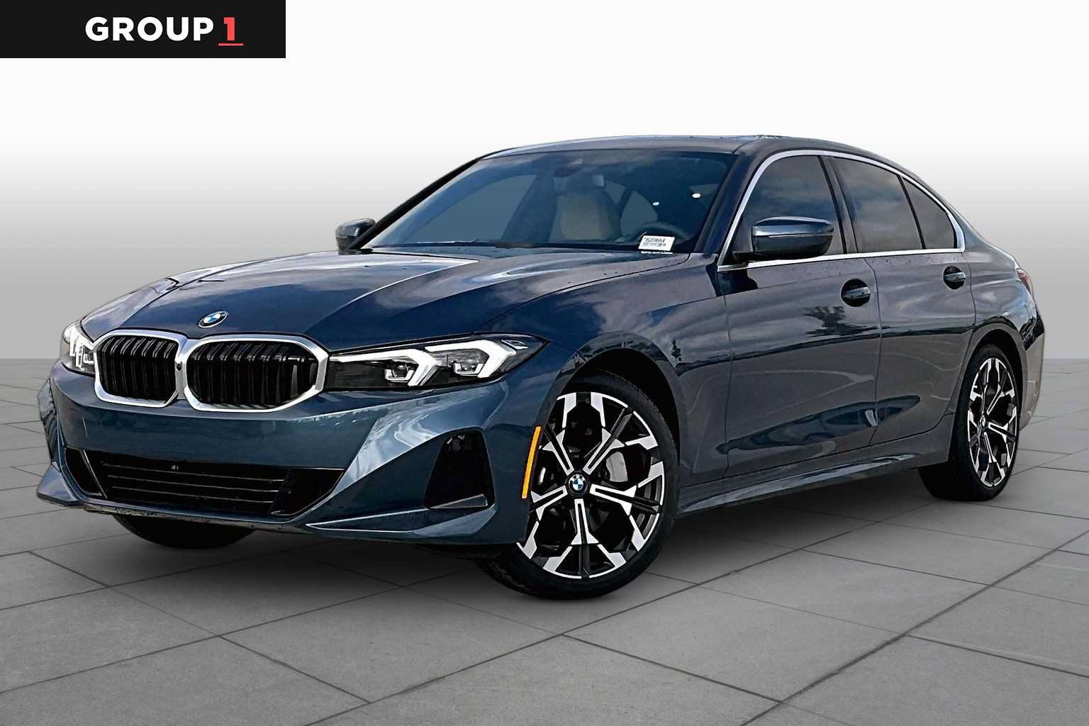 Used 2026 BMW 330i Sedan w/ Premium Package RWD image 1