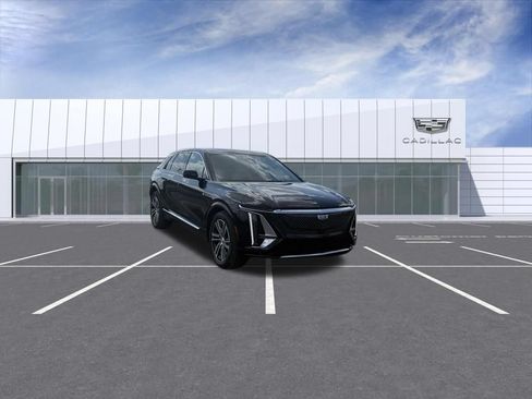 Certified 2024 Cadillac Lyriq Luxury w/ LPO, Floor Liner Package AWD/4WD image 1