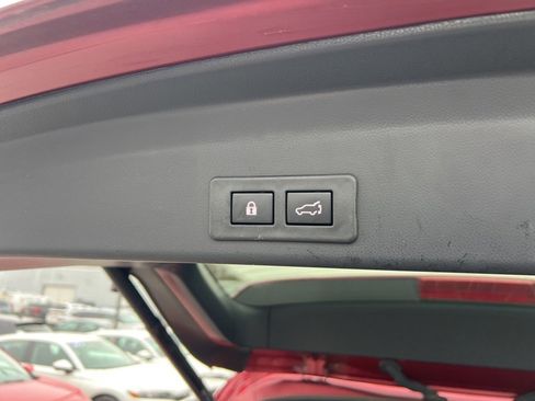 Used 2024 Subaru Ascent Limited w/ Technology Package image 26