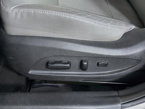Used 2012 Hyundai Sonata Limited FWD image 35